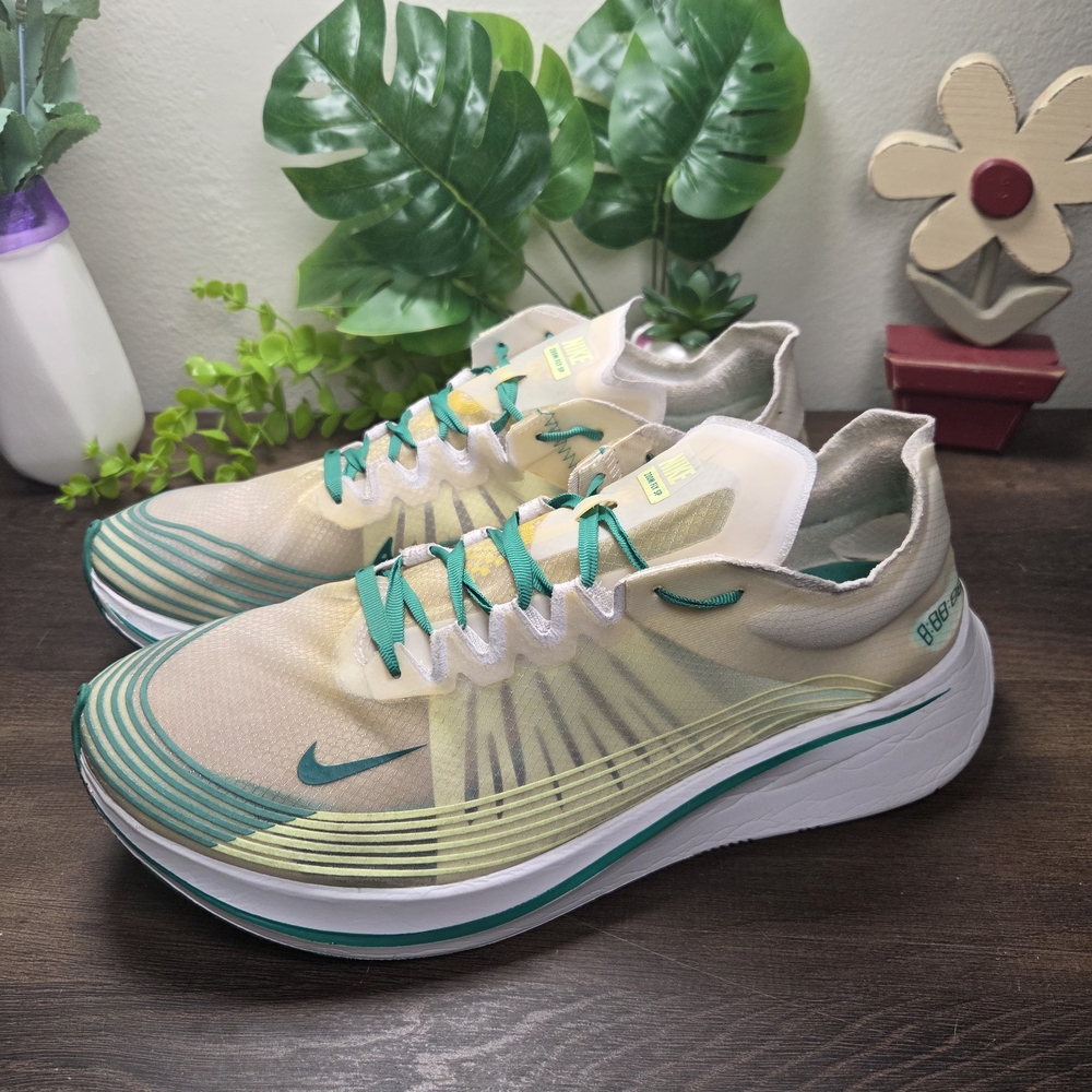 Nike Zoom Fly SP Shoes Mens 11 White Green Lace Up Athletic Running AJ9282 #0063